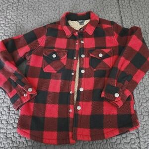 Boy's fleece plaid snap jacket size S (6/7)